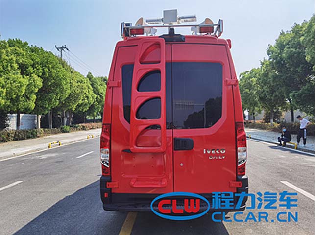 依維柯消防應(yīng)急指揮車(chē)（通信/救援）圖片4